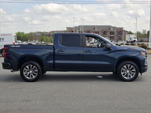 2023 Chevrolet Silverado Custom