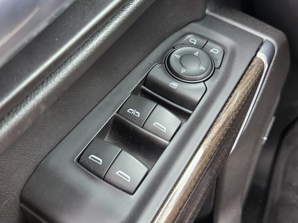 2020 Chevrolet Silverado RST