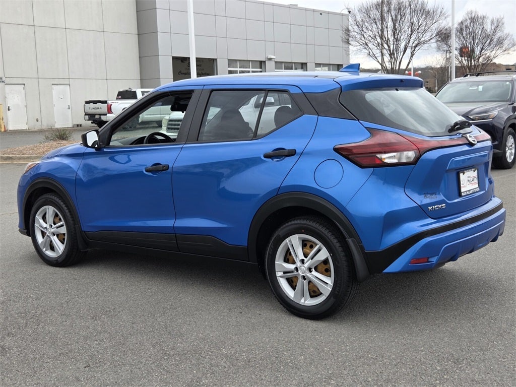 2021 Nissan Kicks S