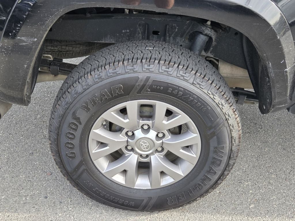 2018 Toyota Tacoma SR5 V6
