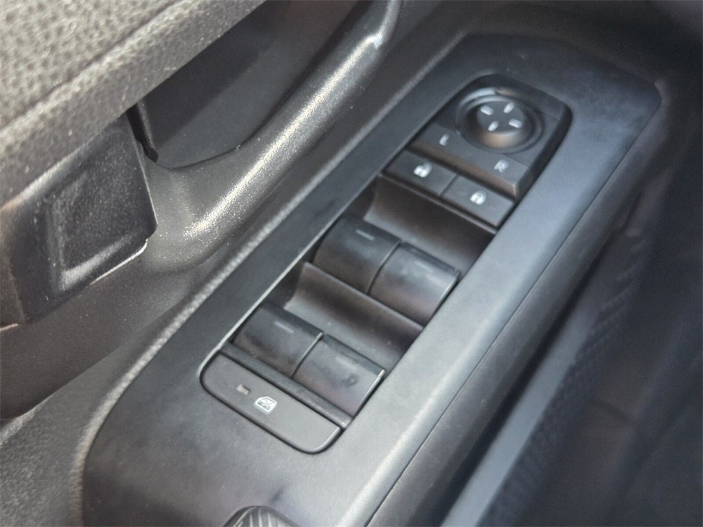 2024 Toyota TACOMA SR5 SR5