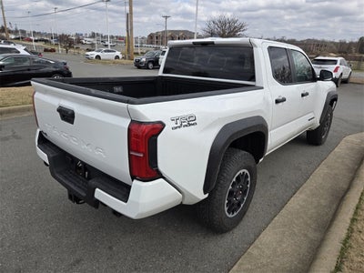 2025 Toyota TACOMA TRD OFFRD SR5