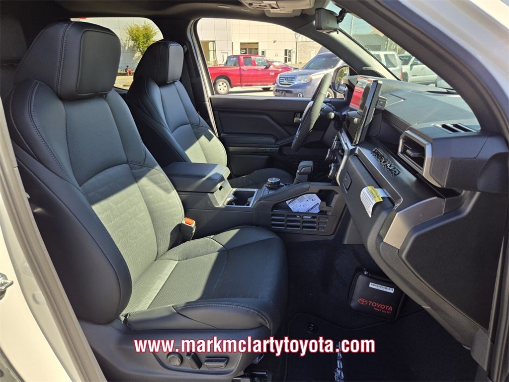2025 Toyota Tacoma i-FORCE MAX TRD Off-Road i-FORCE MAX