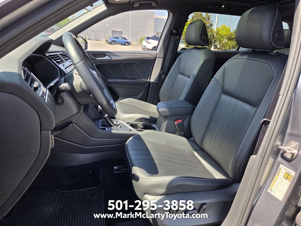 2023 Volkswagen Tiguan 2.0T SE R-Line Black