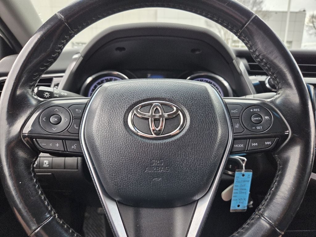 2019 Toyota CAMRY SE