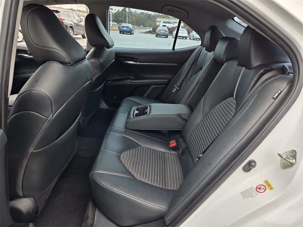 2019 Toyota CAMRY SE