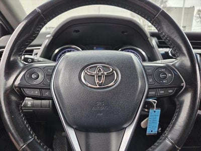 2019 Toyota CAMRY SE