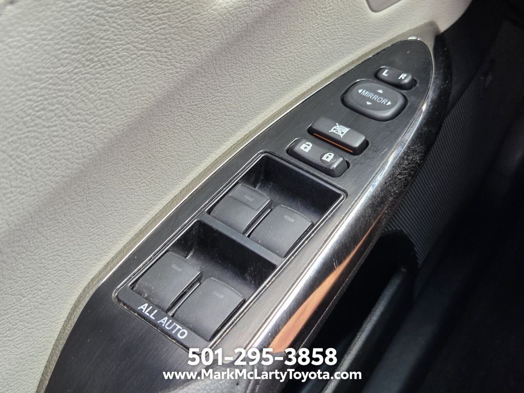 2016 Toyota Avalon Hybrid Limited