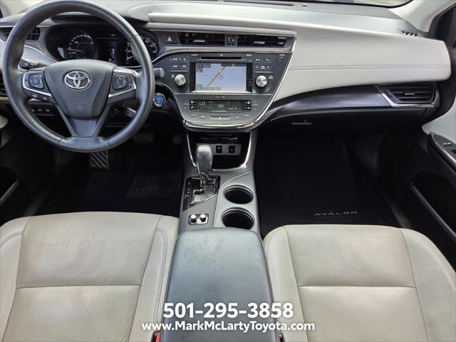 2016 Toyota Avalon Hybrid Limited