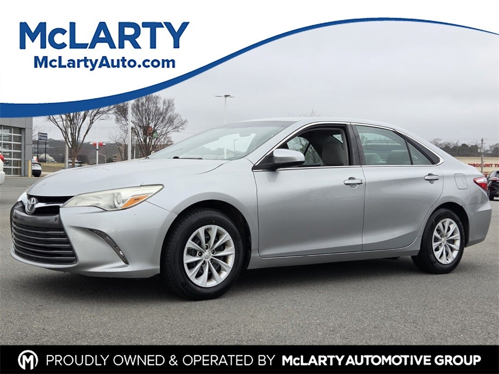 2015 Toyota CAMRY LE