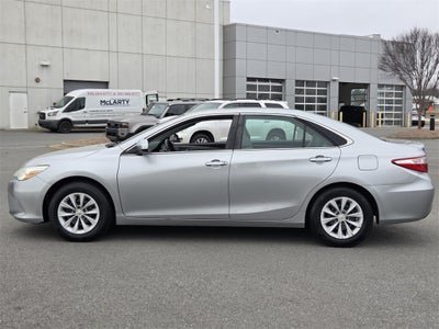 2015 Toyota CAMRY LE