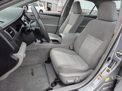 2015 Toyota CAMRY LE