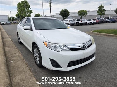 2014 Toyota CAMRY LE