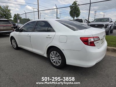 2014 Toyota CAMRY LE