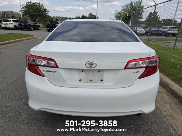 2014 Toyota CAMRY LE