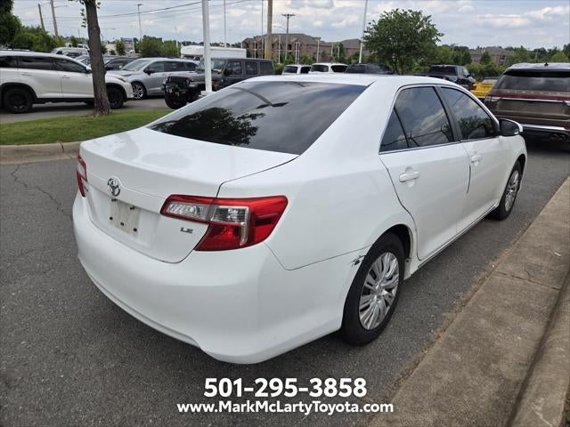 2014 Toyota CAMRY LE