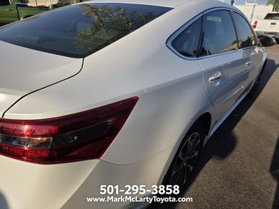 2017 Toyota Avalon XLE