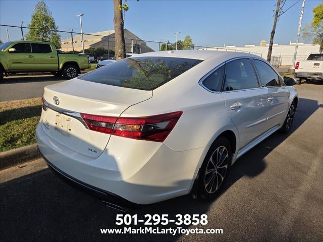 2017 Toyota Avalon XLE