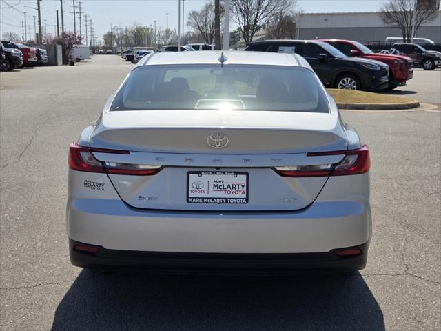 2025 Toyota CAMRY LE