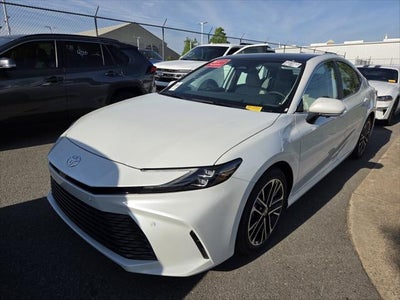 2026 Toyota CAMRY XLE