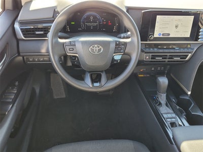 2025 Toyota CAMRY LE