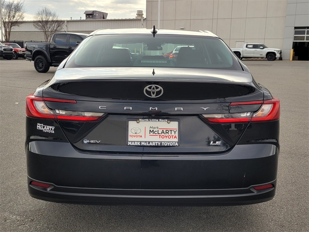 2025 Toyota CAMRY LE