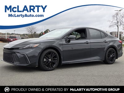 2025 Toyota CAMRY SE