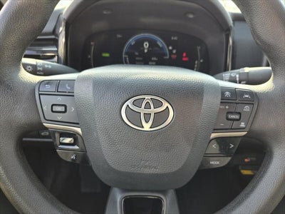 2025 Toyota CAMRY LE