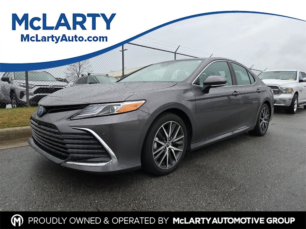 2022 Toyota CAMRY XLE