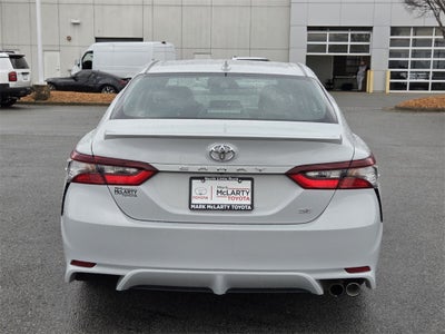 2024 Toyota CAMRY SE