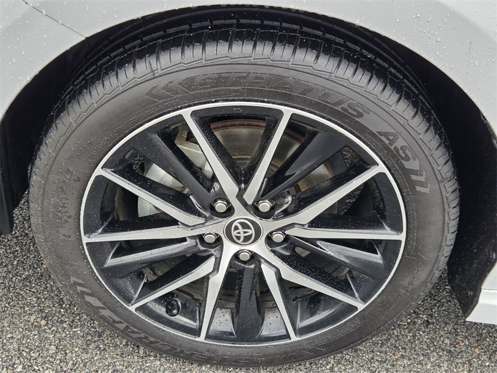 2024 Toyota CAMRY SE