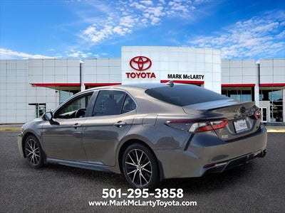 2022 Toyota Camry SE