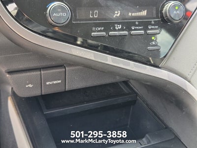 2020 Toyota CAMRY SE