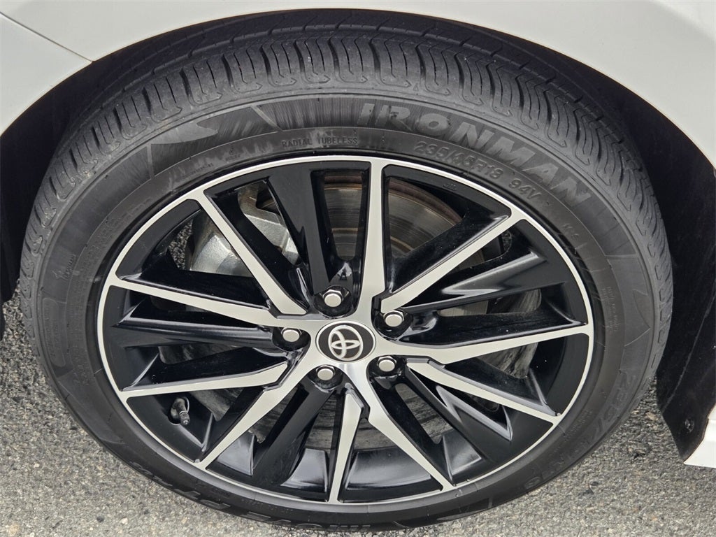 2024 Toyota CAMRY SE