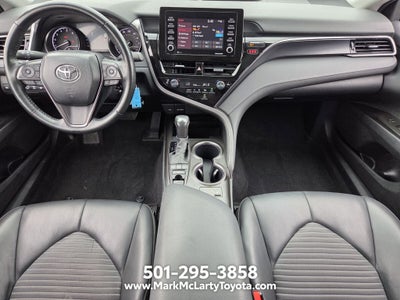 2024 Toyota CAMRY SE