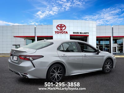 2024 Toyota CAMRY SE