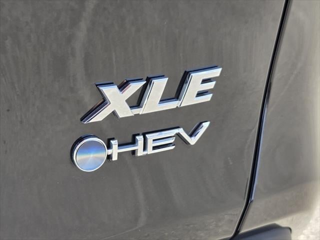 2025 Toyota RAV4 HYBRID XLE Premium