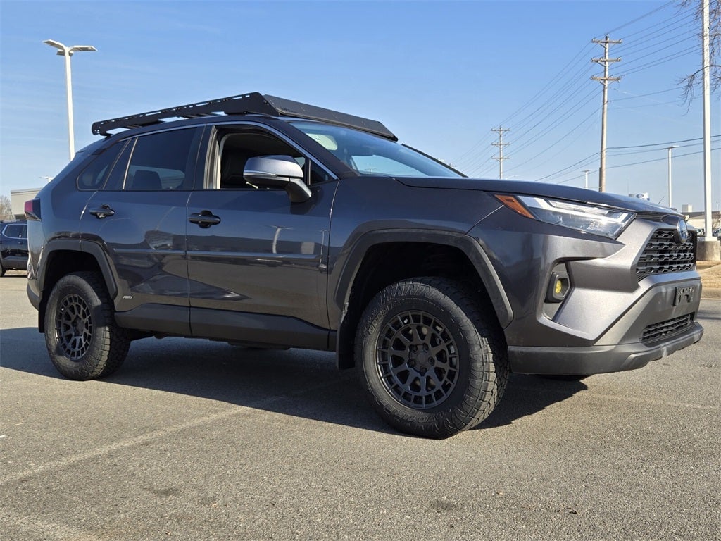 2024 Toyota RAV4 HYBRID XLE Premium