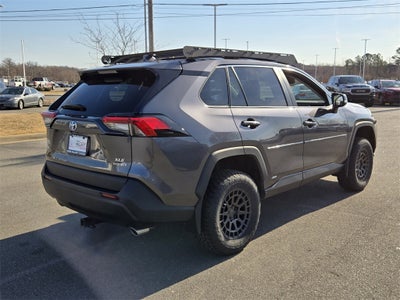 2024 Toyota RAV4 HYBRID XLE Premium