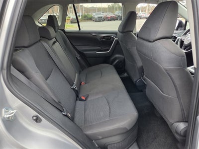 2025 Toyota RAV4 HYBRID LE