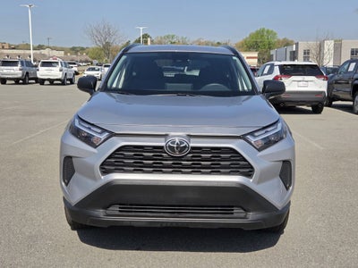 2025 Toyota RAV4 HYBRID LE
