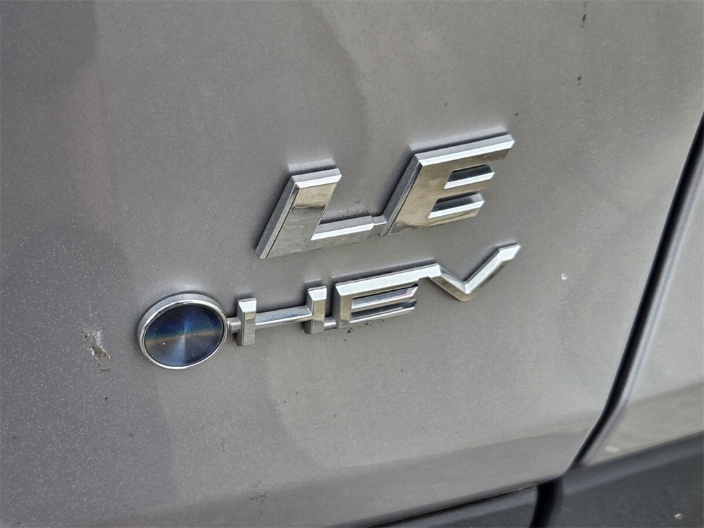 2025 Toyota RAV4 HYBRID LE