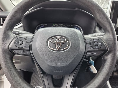 2025 Toyota RAV4 HYBRID LE