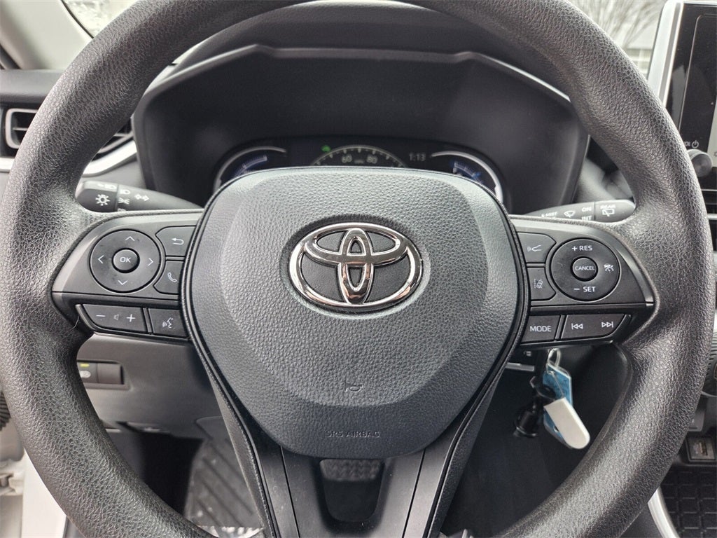 2025 Toyota RAV4 HYBRID LE