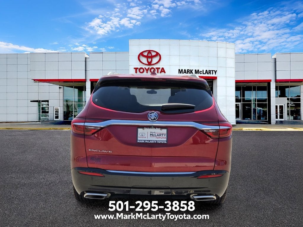 2021 Buick Enclave Essence