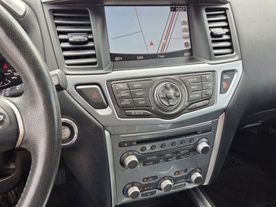 2017 Nissan Pathfinder SL