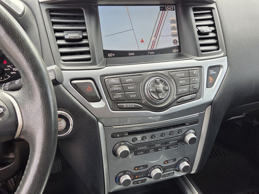 2017 Nissan Pathfinder SL