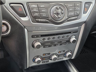 2017 Nissan Pathfinder SL