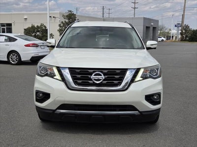 2017 Nissan Pathfinder SL