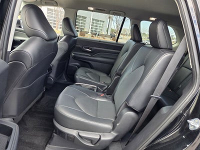 2025 Toyota GRAND HIGHLANDER XLE